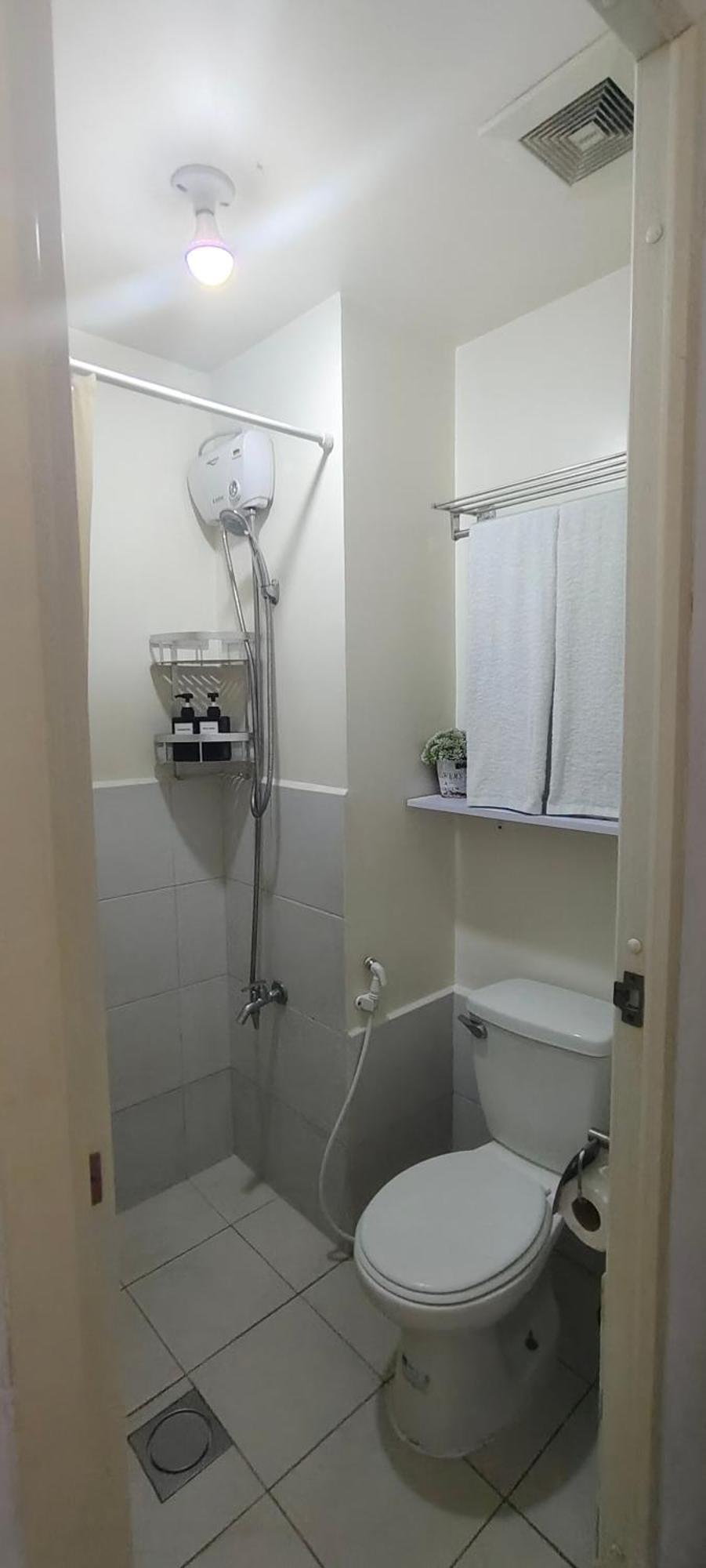 Apartment Jjmc Place Highway Hills Deca Edsa