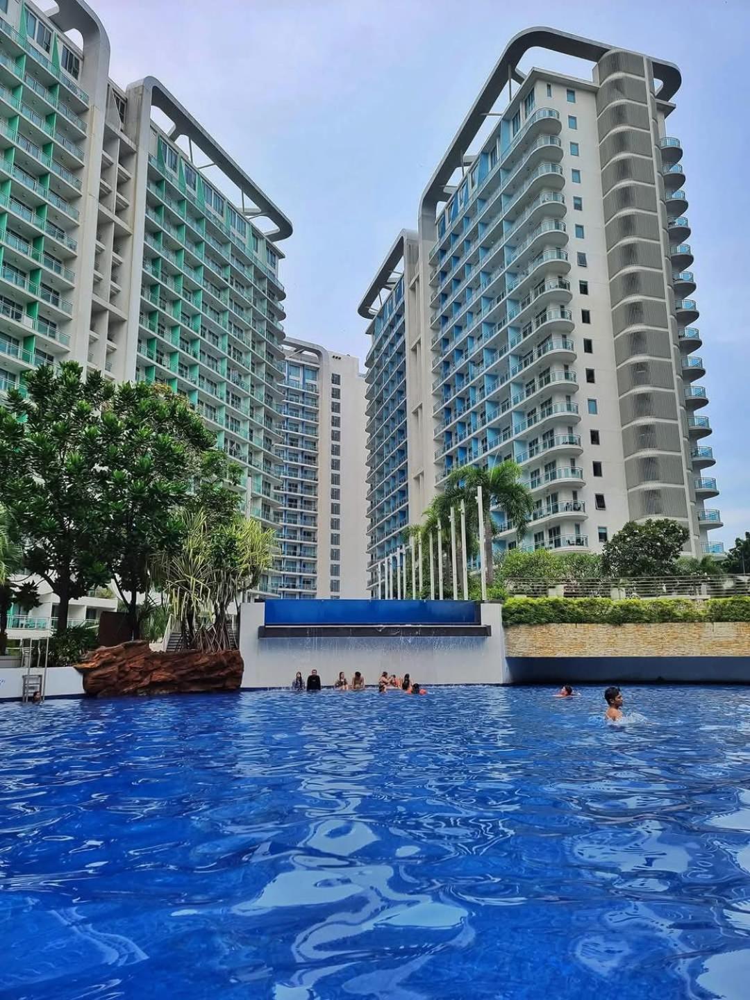 Escape Haven Azure - Rio East Apartment