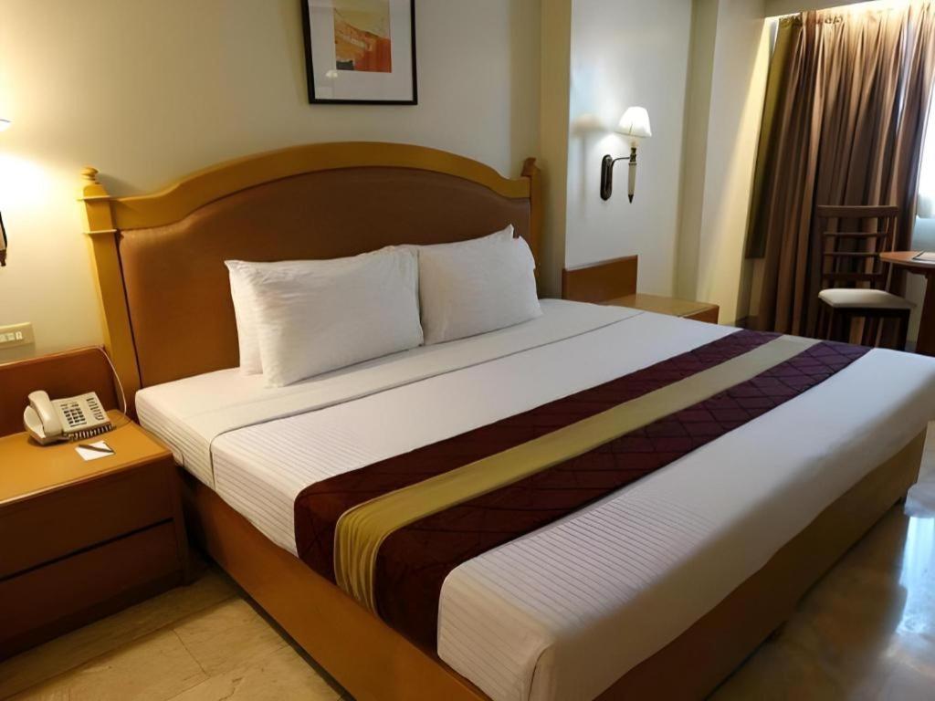 Palm 3* Manila