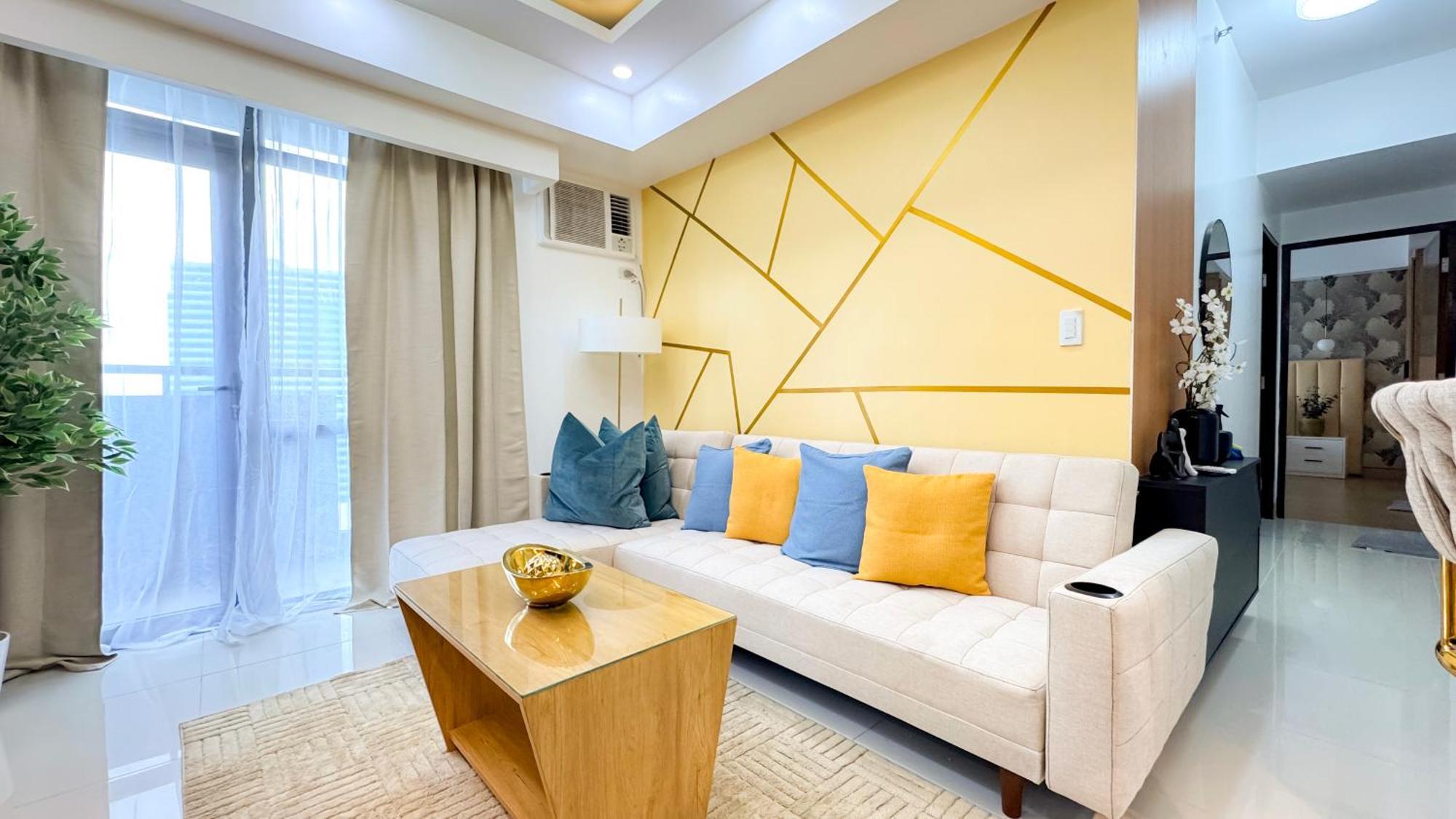 Cylos Place Manhattan Cubao 2br Unit Apartment *