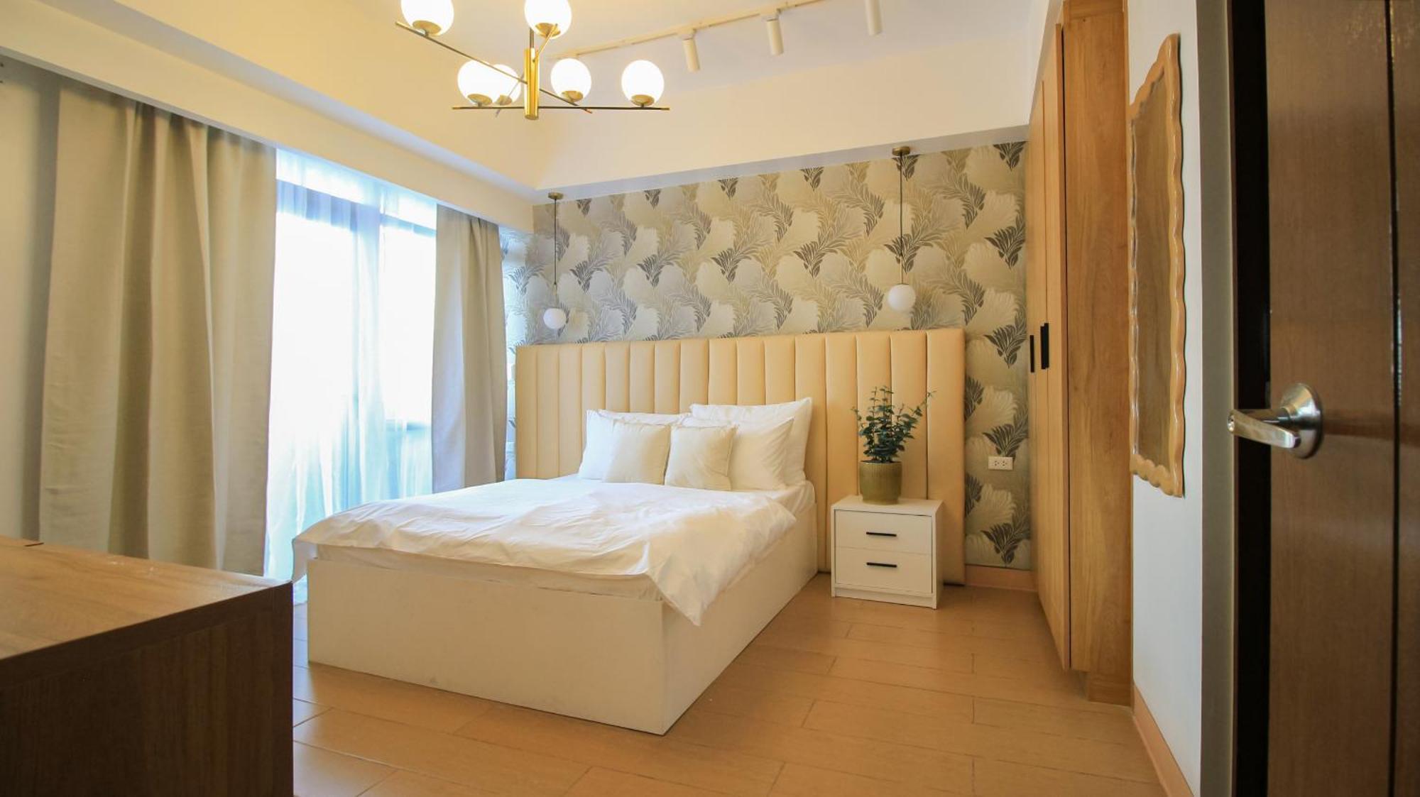 Cylos Place Manhattan Cubao 2br Unit Apartment *