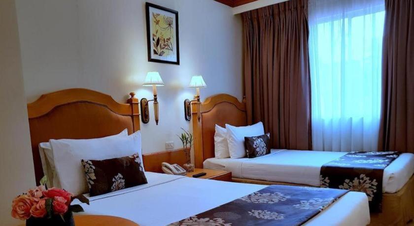 Palm 3* Manila