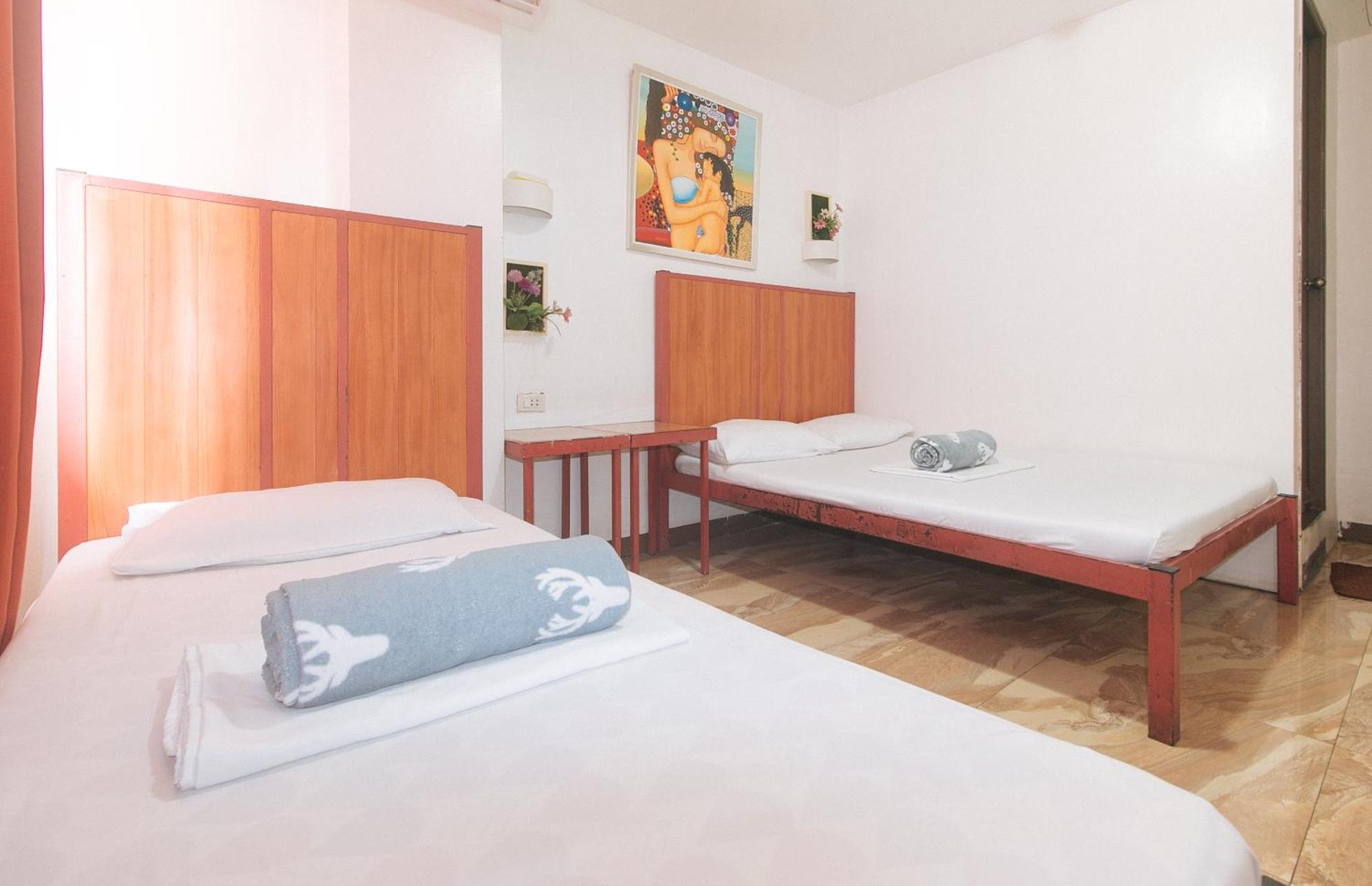 Malate By Reddoorz Hotel *