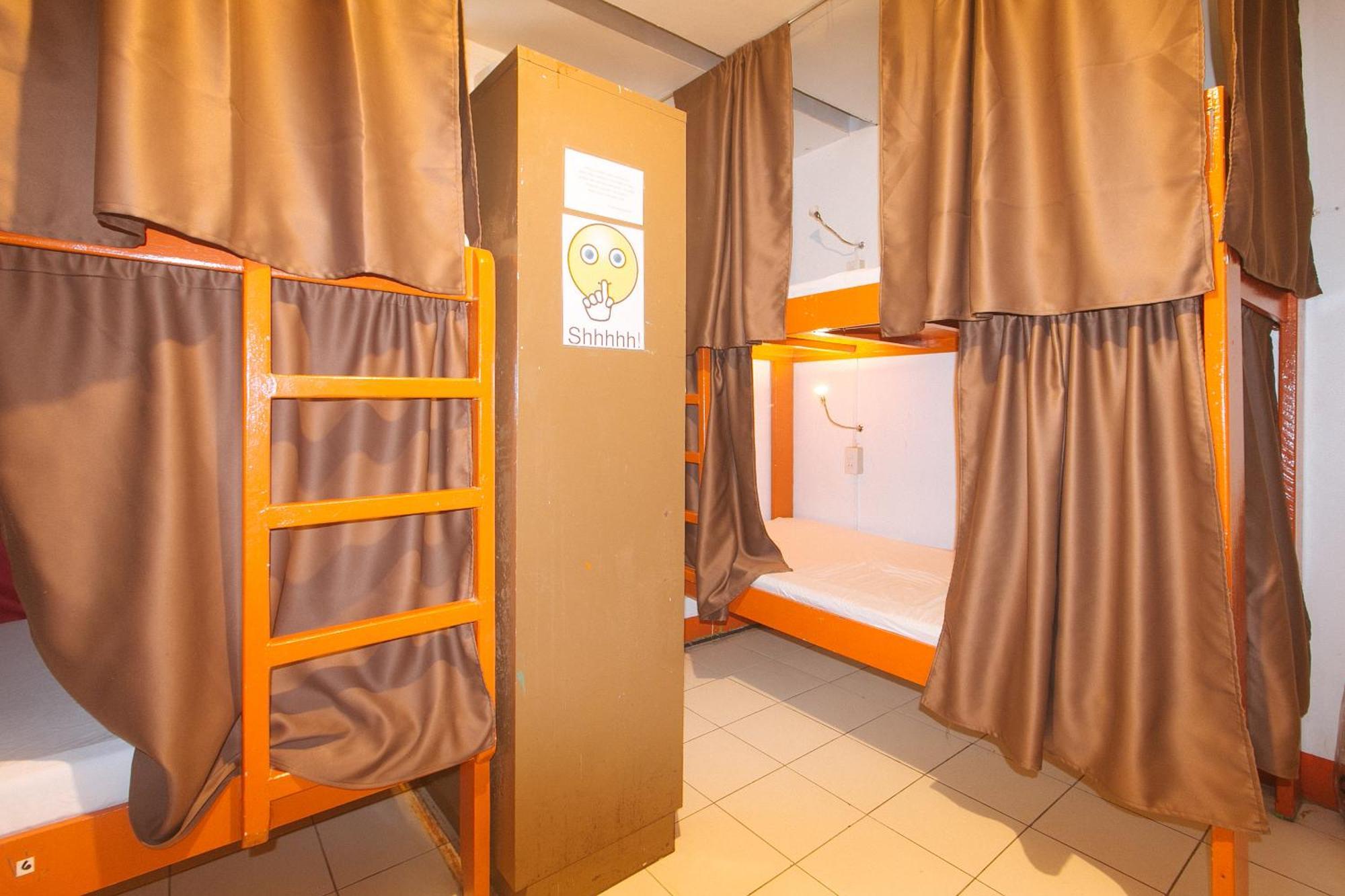 Malate By Reddoorz Manila