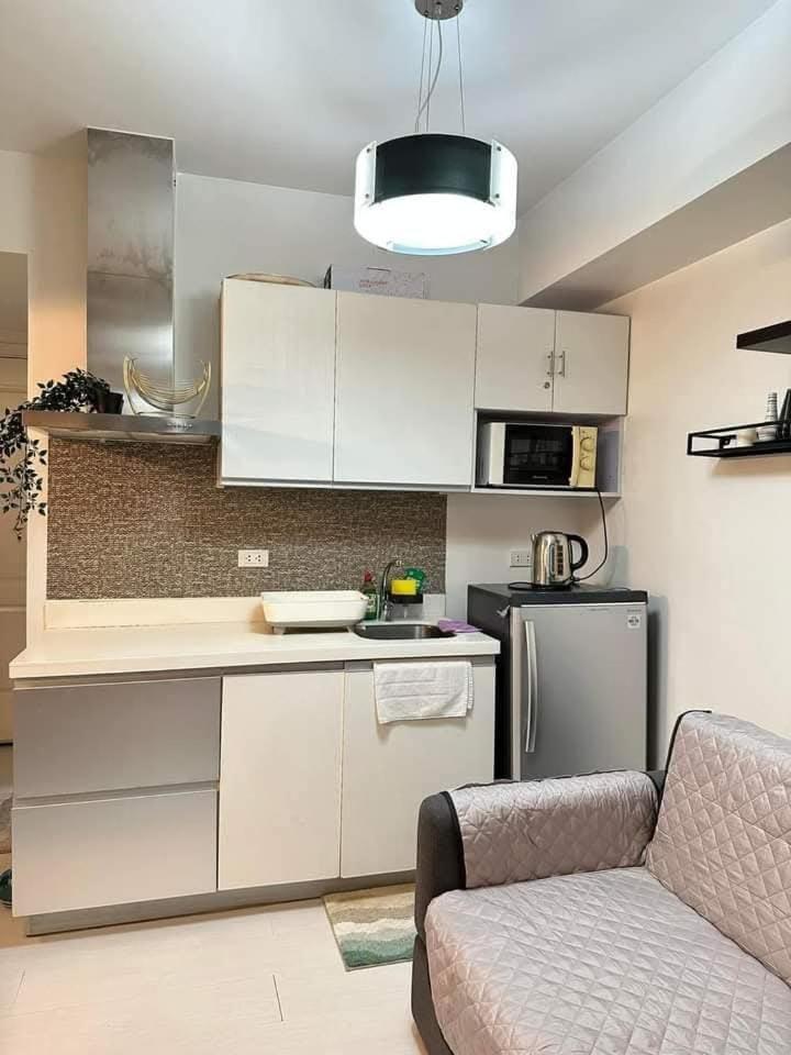 Apartment Sm Bicutan Mnl
