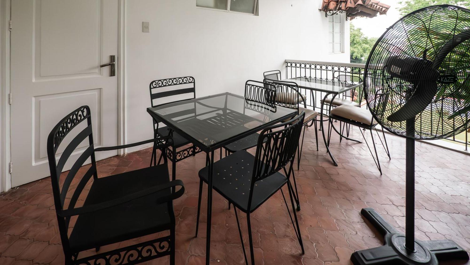 Miranamin Nest Liryo And Lantana With Kitchen * Manila