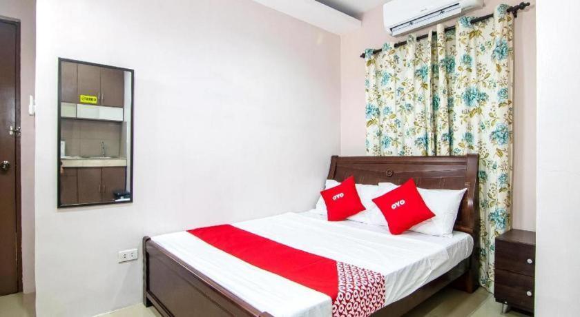 Hotel Oyo 766 Ichehan Manila