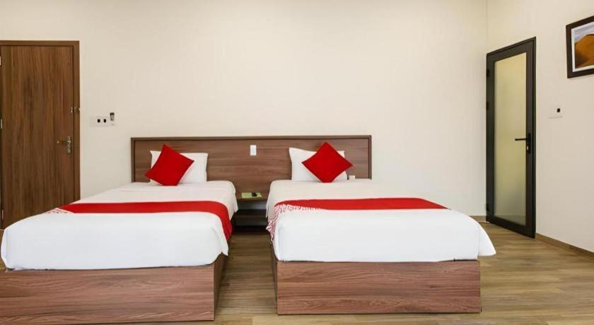 The Quarters Hotel