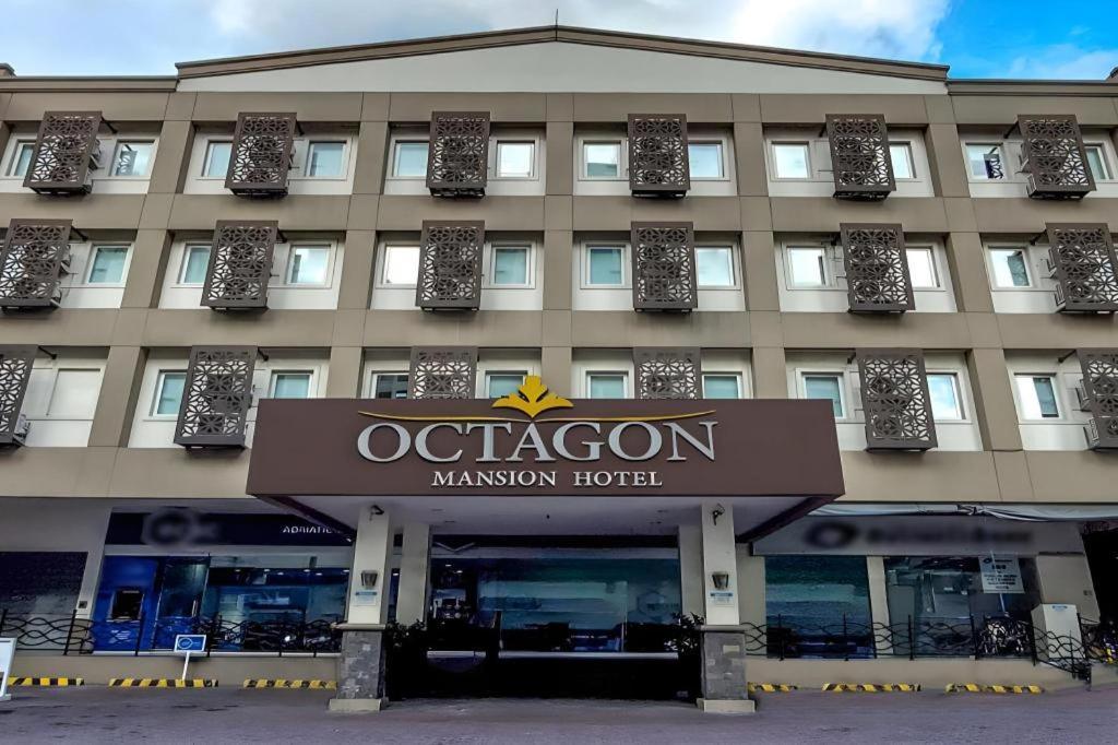 Hostel Majestic - Formerly Octagon Mansion *