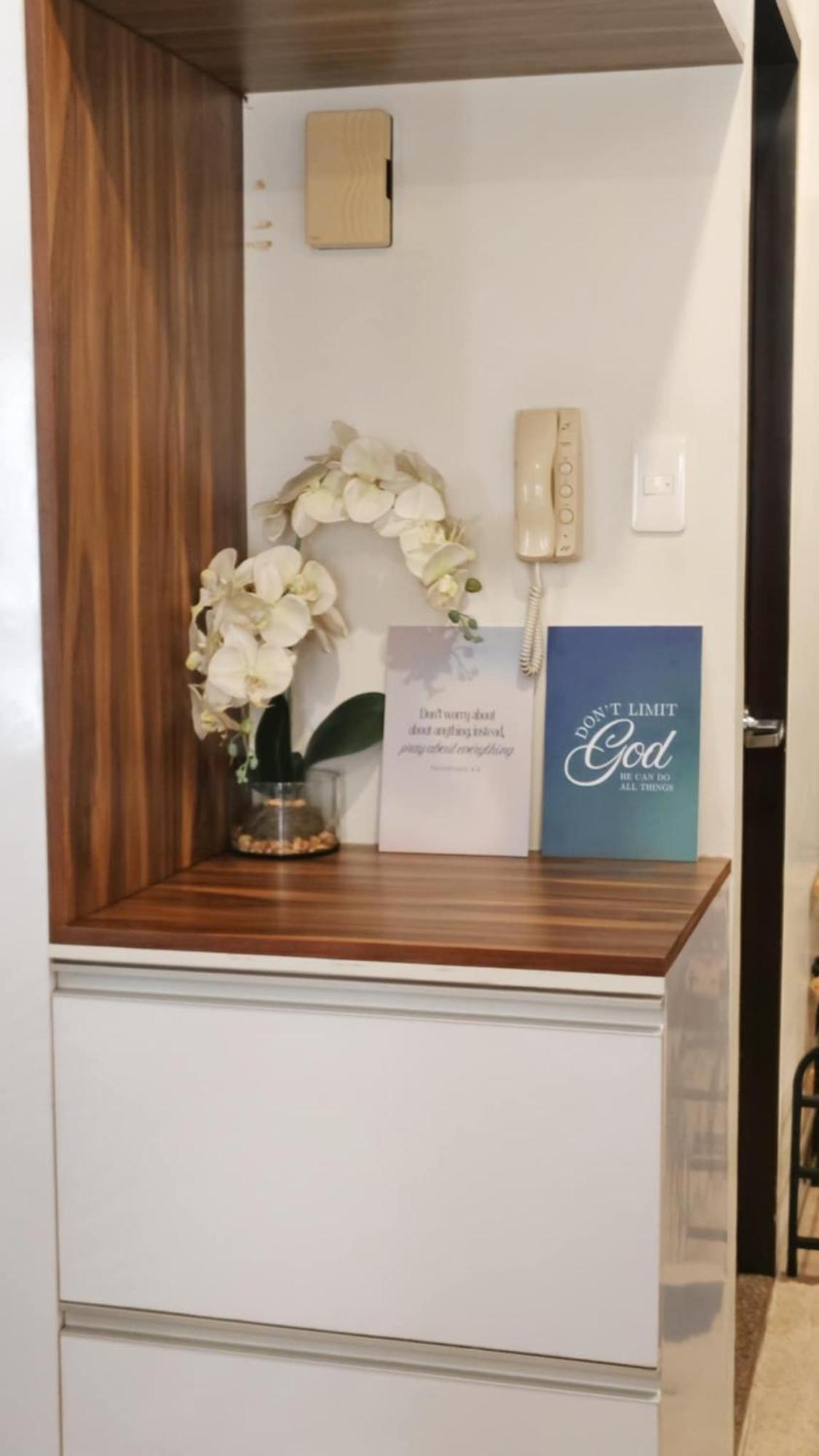 Deluxe One Bedroom By Christine Infront Of Trinoma Mall Manila