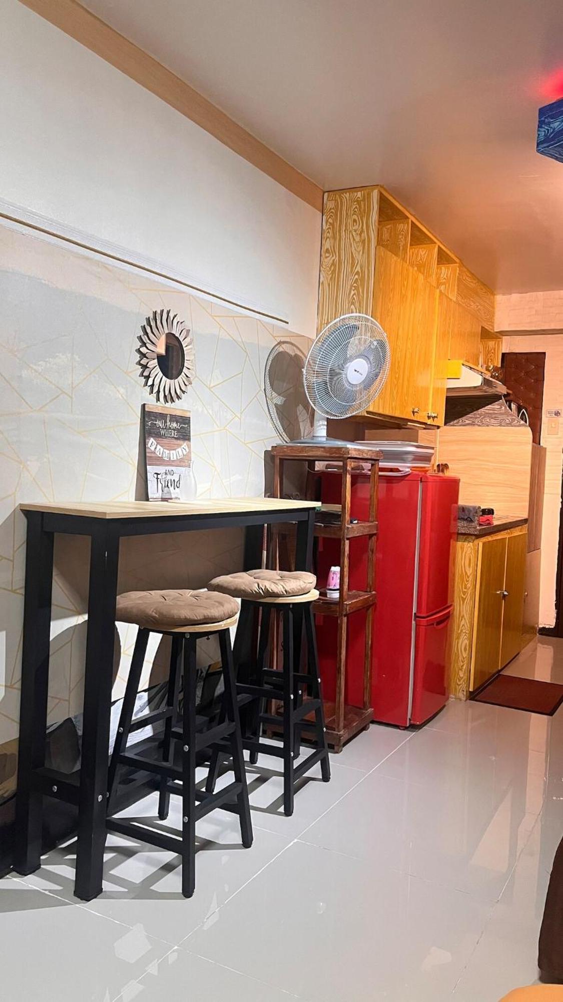 Campville 11, Bohemian Minimalist * Manila