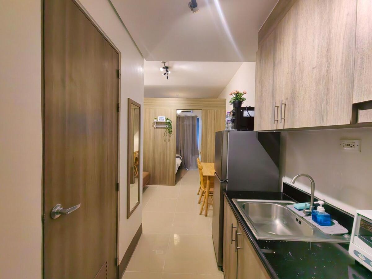 1br Condotel With Balcony At Fame Residences #fm53-1 Apartment *