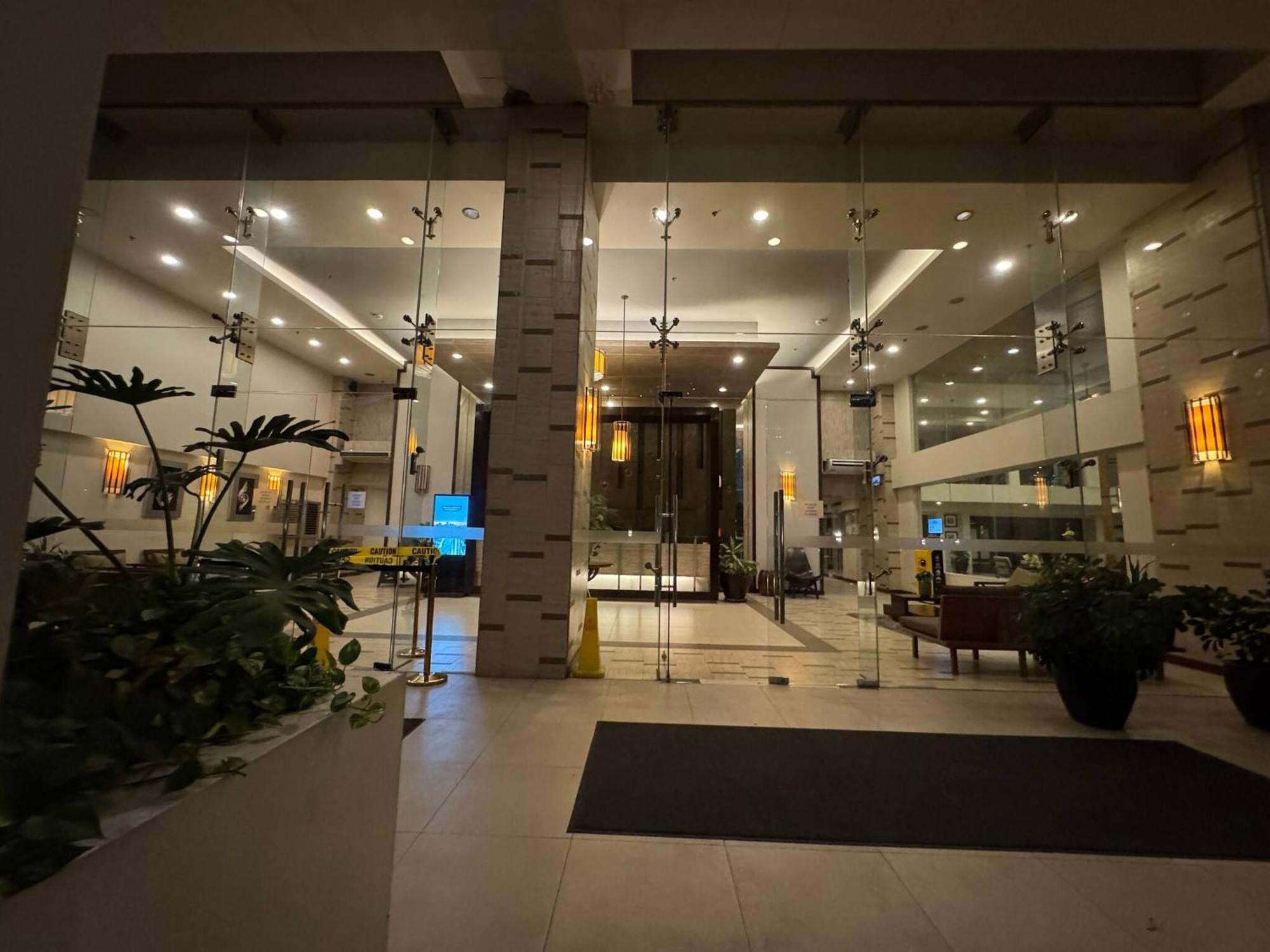Holiday home Flair Towers Near Mrt Bonifacio And Shaw Within Greenfields