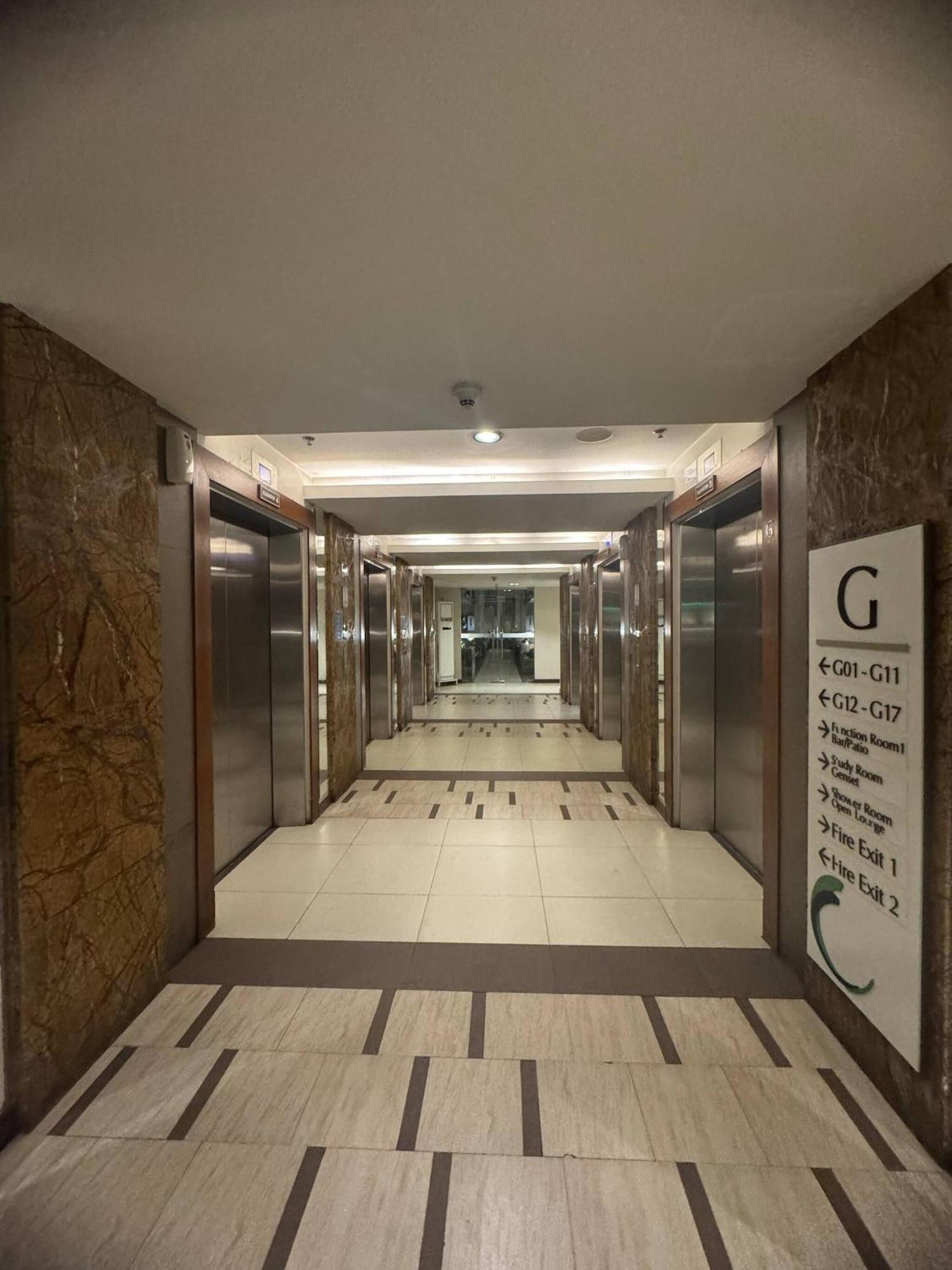 Flair Towers Near Mrt Bonifacio And Shaw Within Greenfields