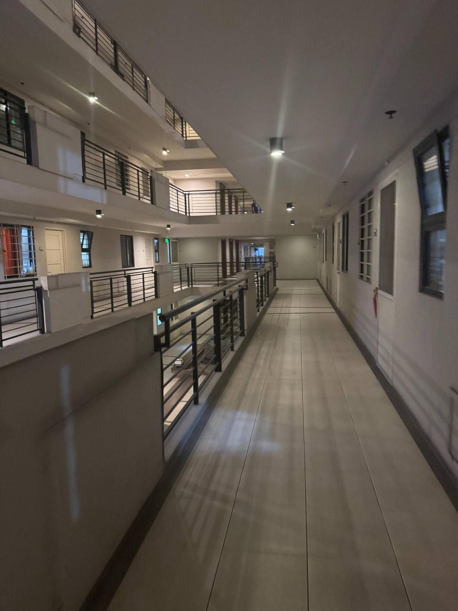 Holiday home Flair Towers Near Mrt Bonifacio And Shaw Within Greenfields