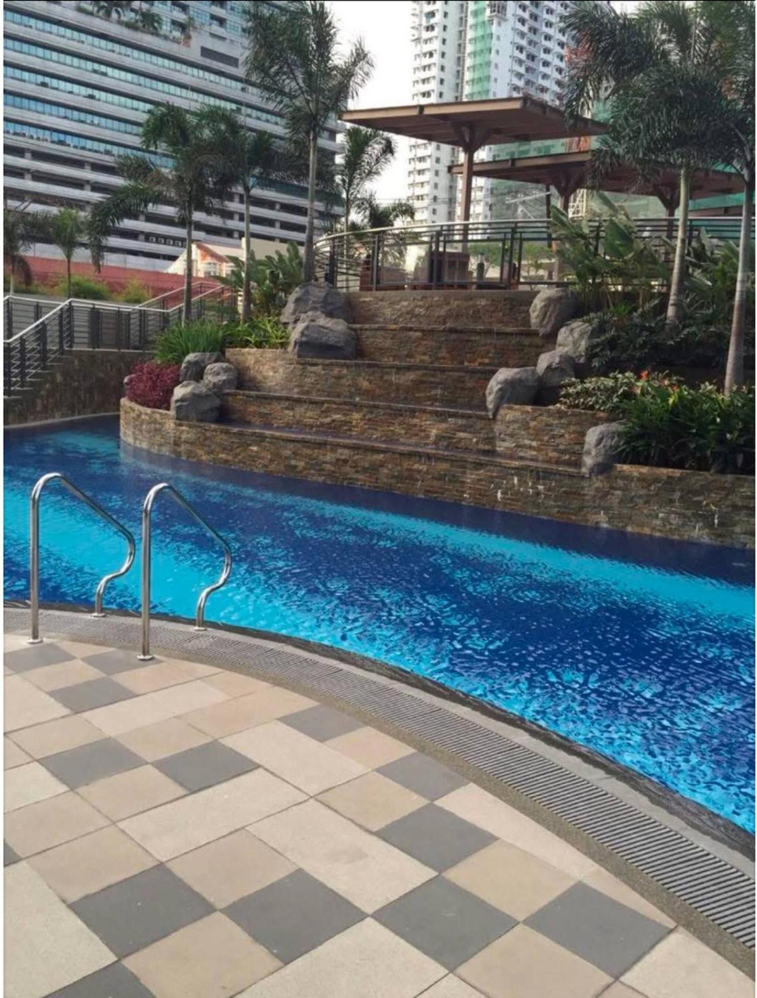 Flair Towers Near Mrt Bonifacio And Shaw Within Greenfields