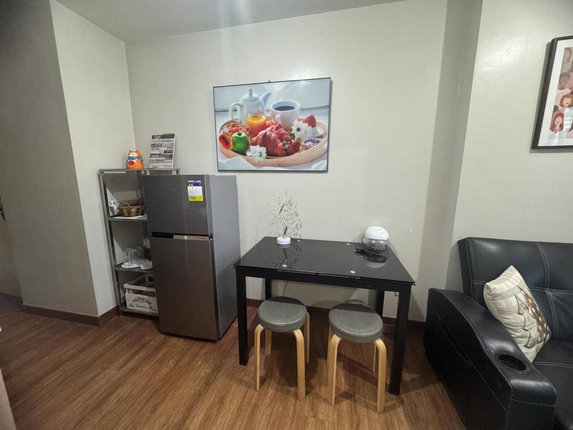 Holiday home Flair Towers Near Mrt Bonifacio And Shaw Within Greenfields Manila