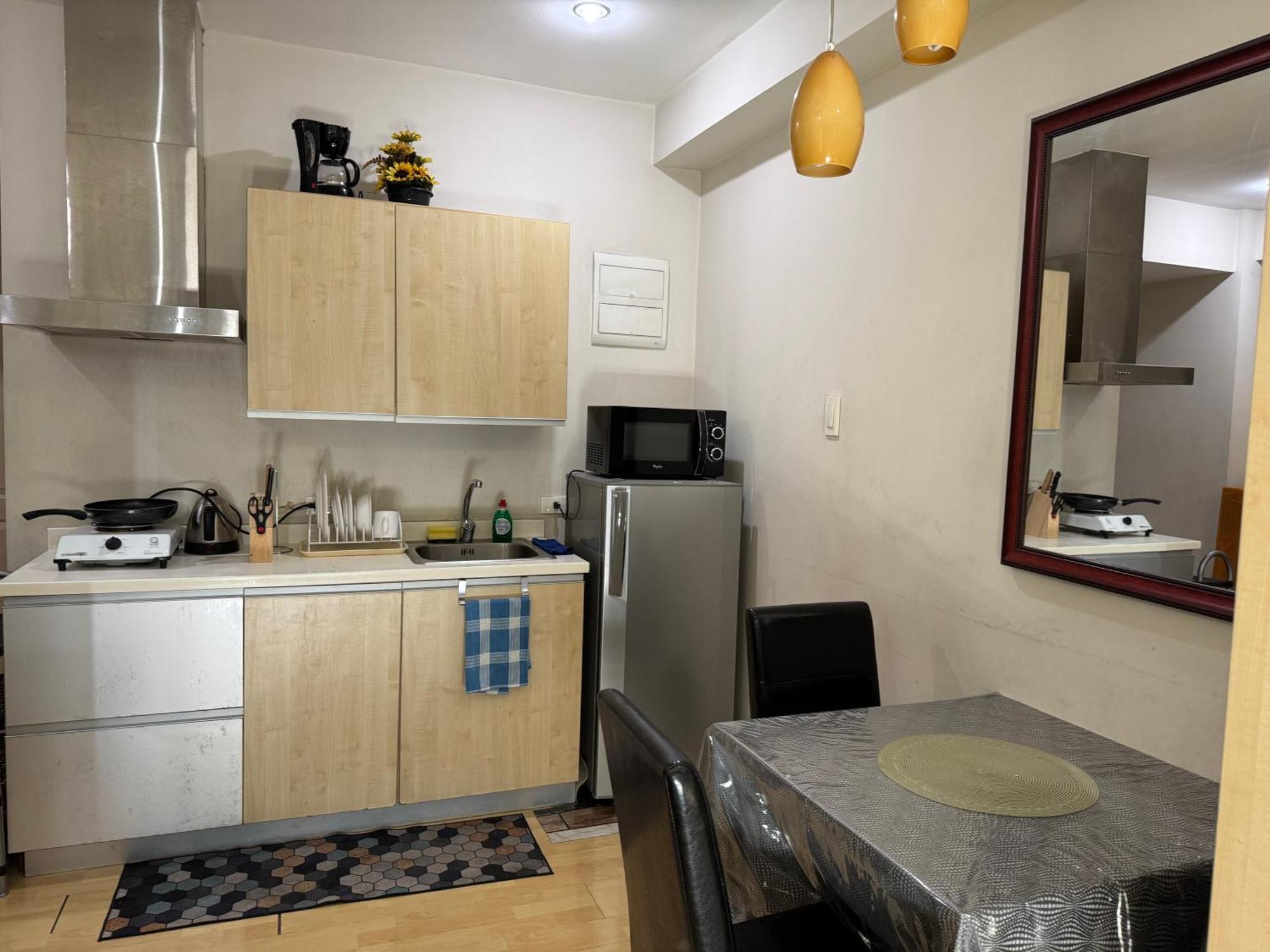 Apartment Soho Condotel Near Edsa Shaw Mrt Sm Megamall Free Pool Manila