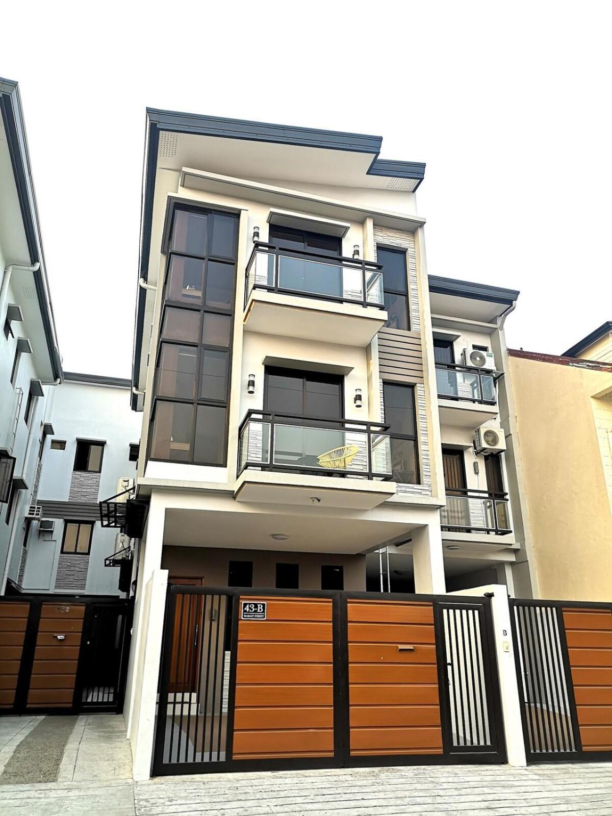 Modern Eclectic Townhouse In Diliman Quezon Casa de férias *
