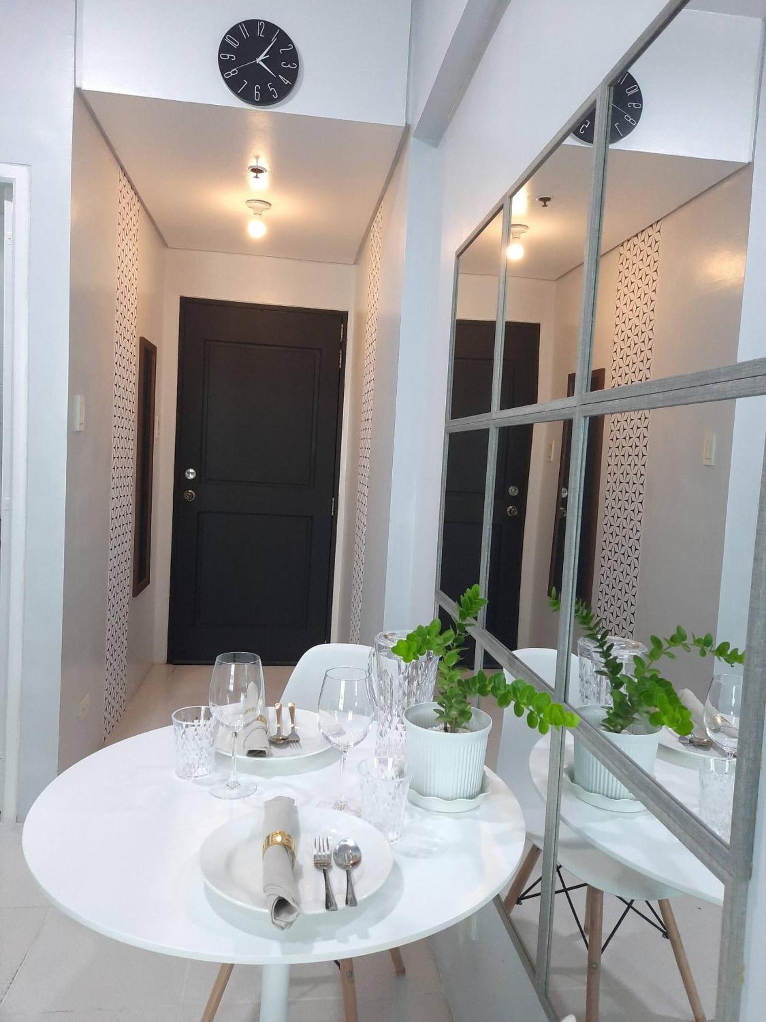 Holiday home Staycation In Style With Fast Wifi Netflix Manila