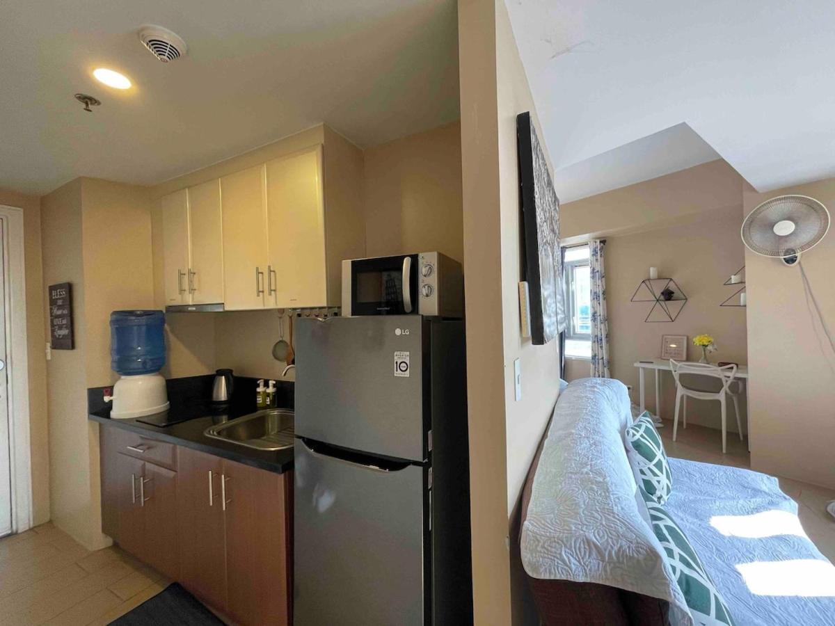 Deluxe Near Naia Terminal 3 Apartment