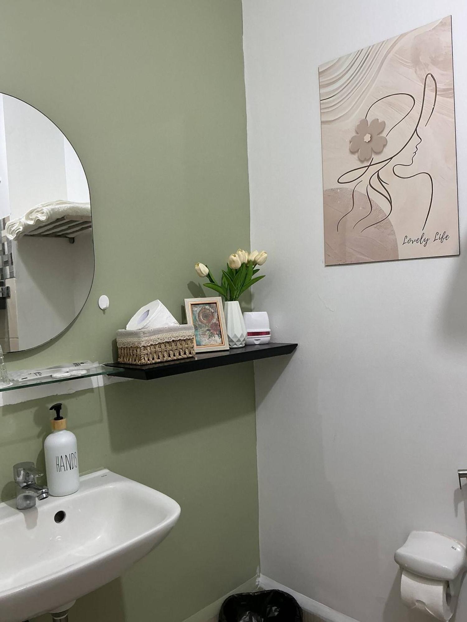 Cade, Grace Residences Tower 4 5th Flr Holiday home
