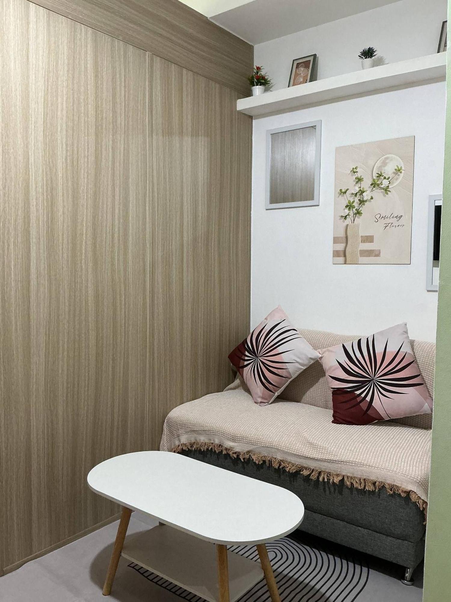 Cade, Grace Residences Tower 4 5th Flr Holiday home *