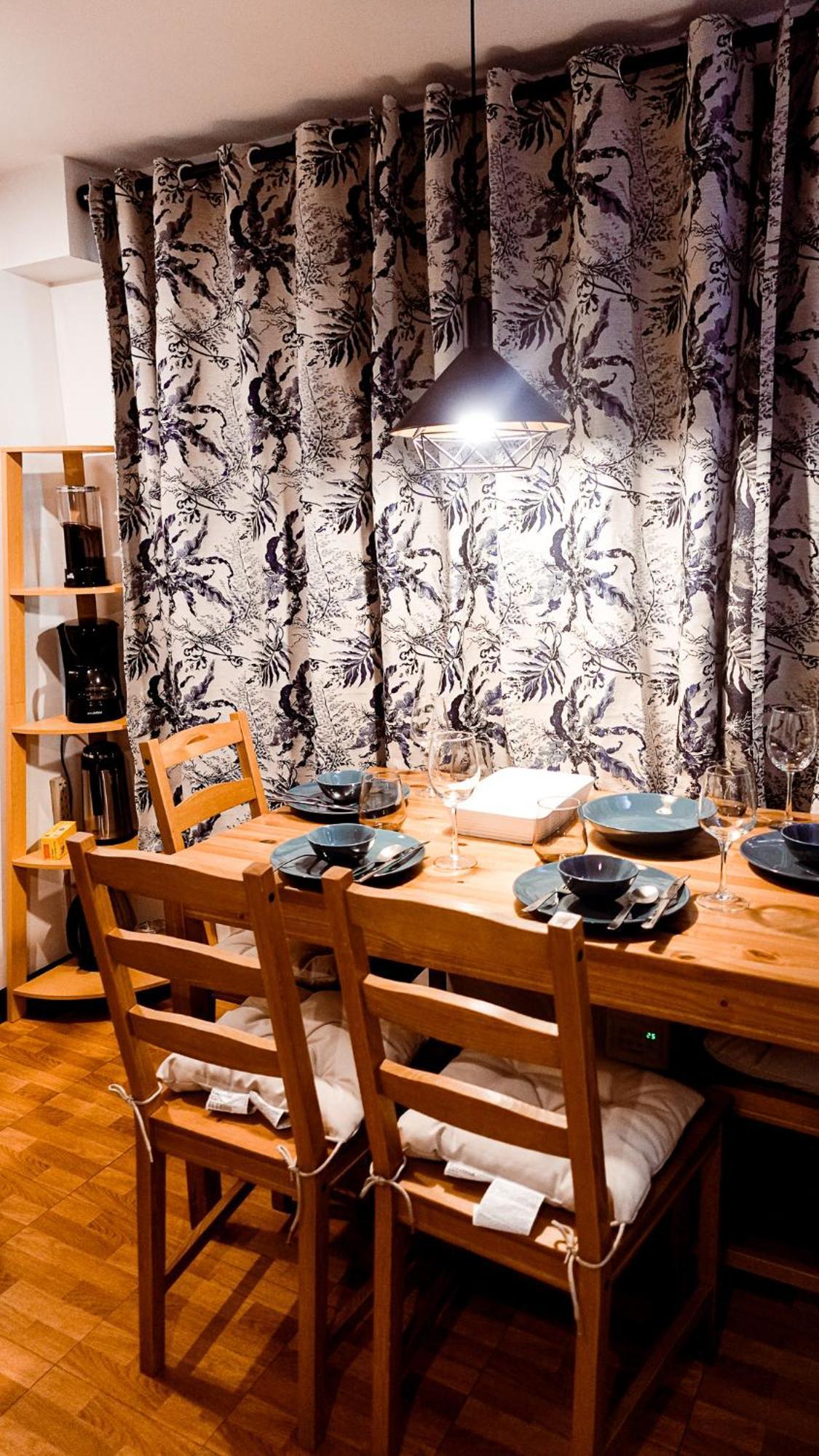2-room Condotel With Netflix, Kitchen & Washer, Near Mrt Boni Manila