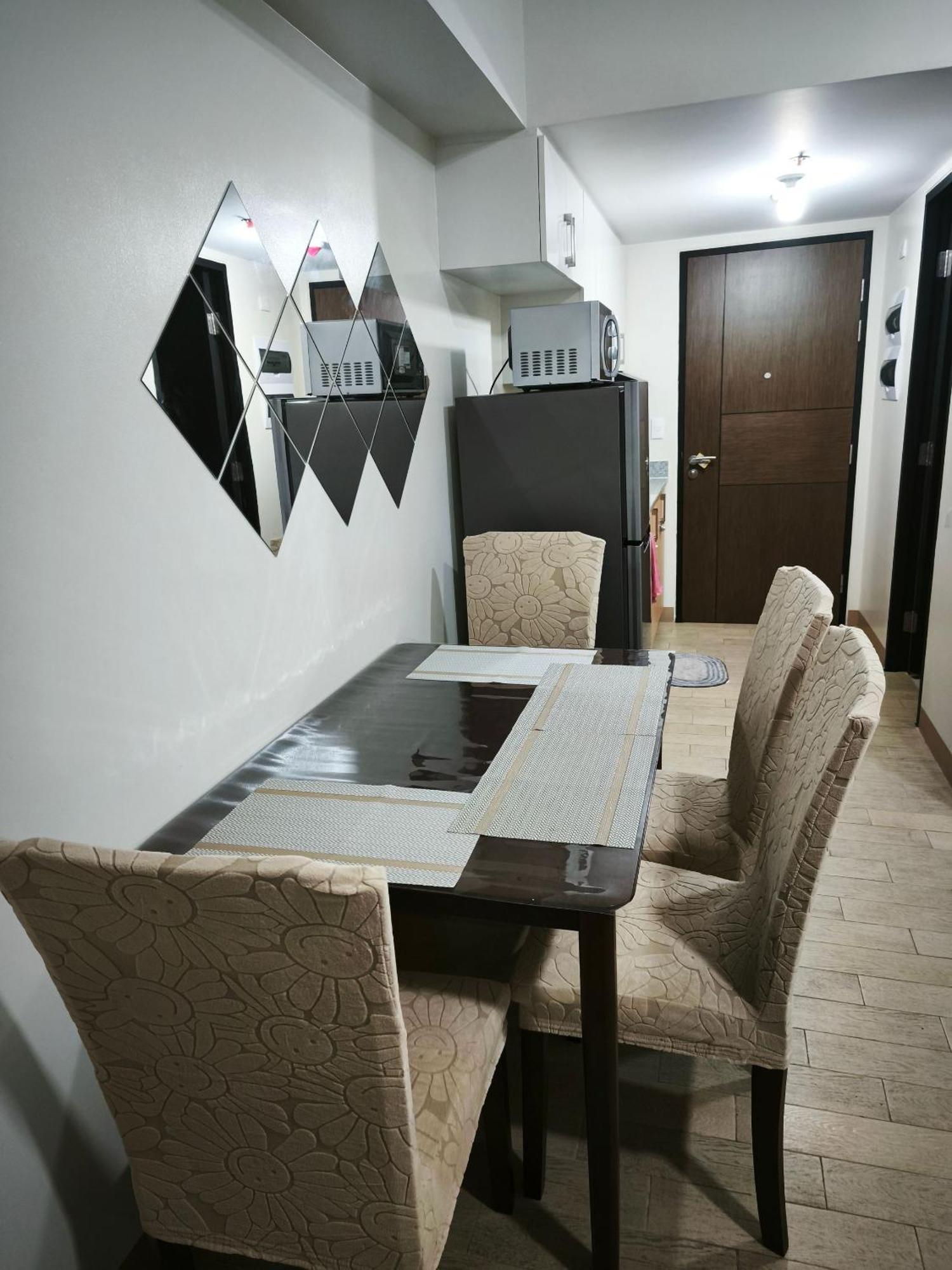 In - Tranquil Haven Guest house Manila