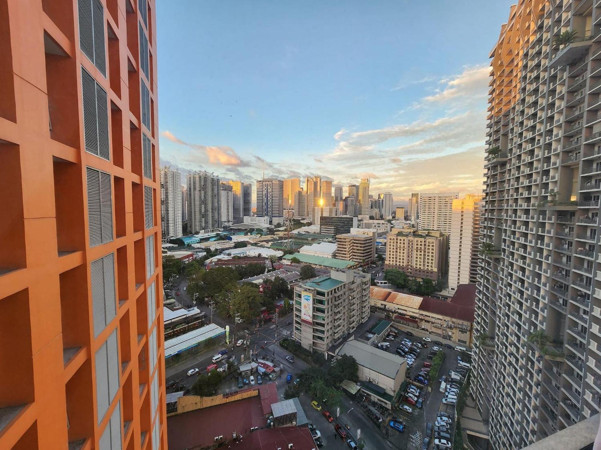 Cozy 1br In Mandaluyong With Skyline View Holiday home *