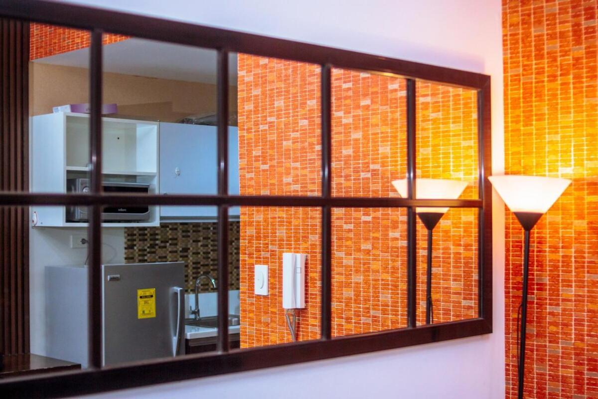 Apartment The Kings Luxury 1br Makati Ayala Gym Swim Parking Fast Internet 3058