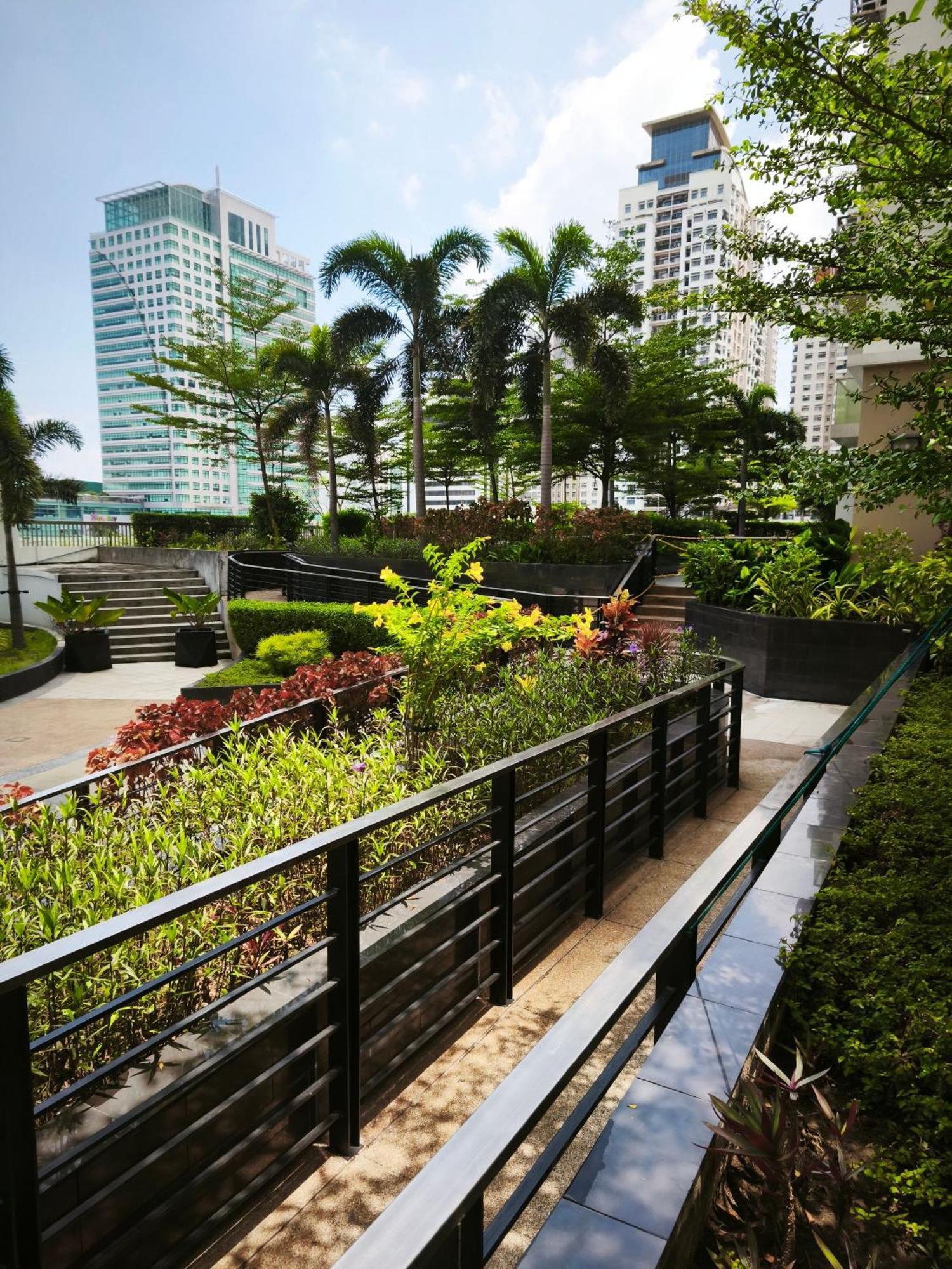 In - Tranquil Haven * Manila