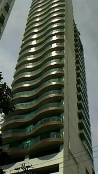 Baywatch Tower Hotel 3*