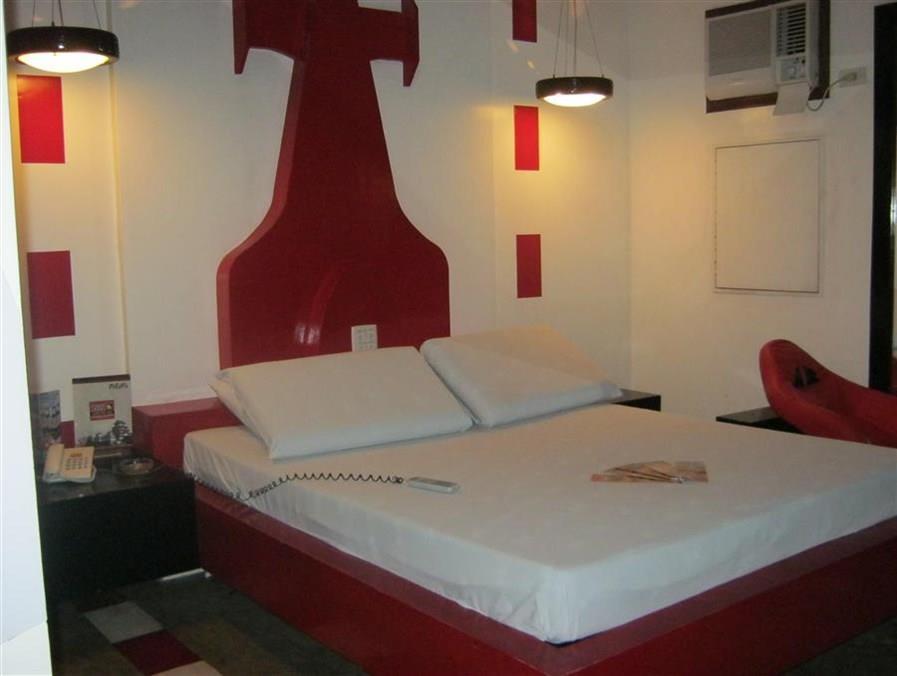 Sogo Quirino 2* Manila
