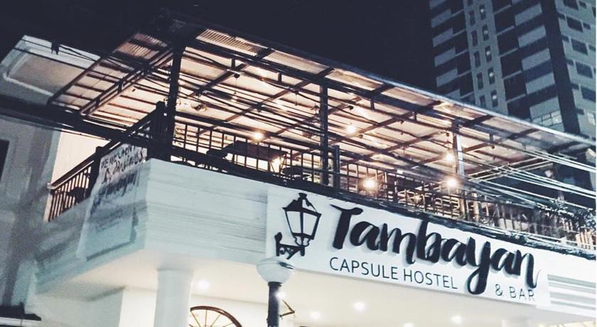 Hostel Tambayan Capsule & Bar *
