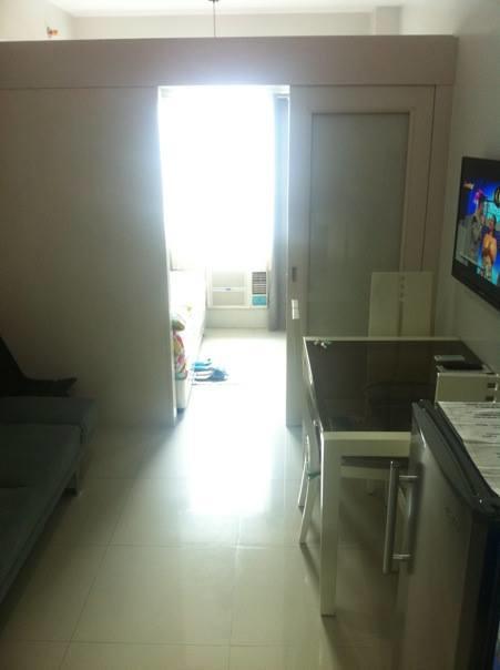 Apartment Sea Residences - Rheiyn Manila