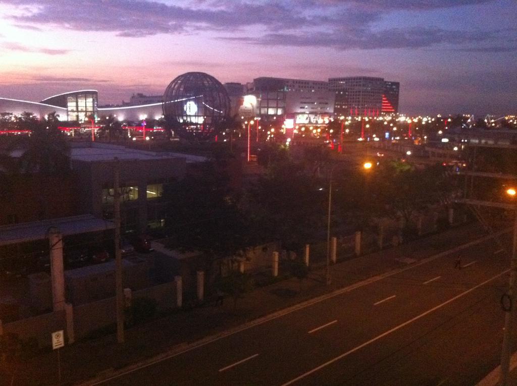 Sea Residences - Rheiyn Manila