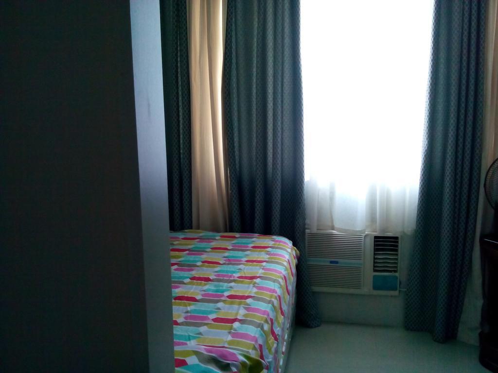 Sea Residences - Rheiyn Apartment Manila