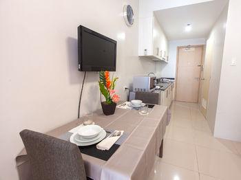 Iecasa At Sea Residences Serviced * Manila