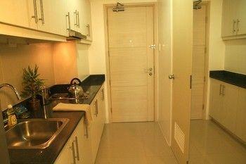 Iecasa At Sea Residences Serviced Hotel Manila
