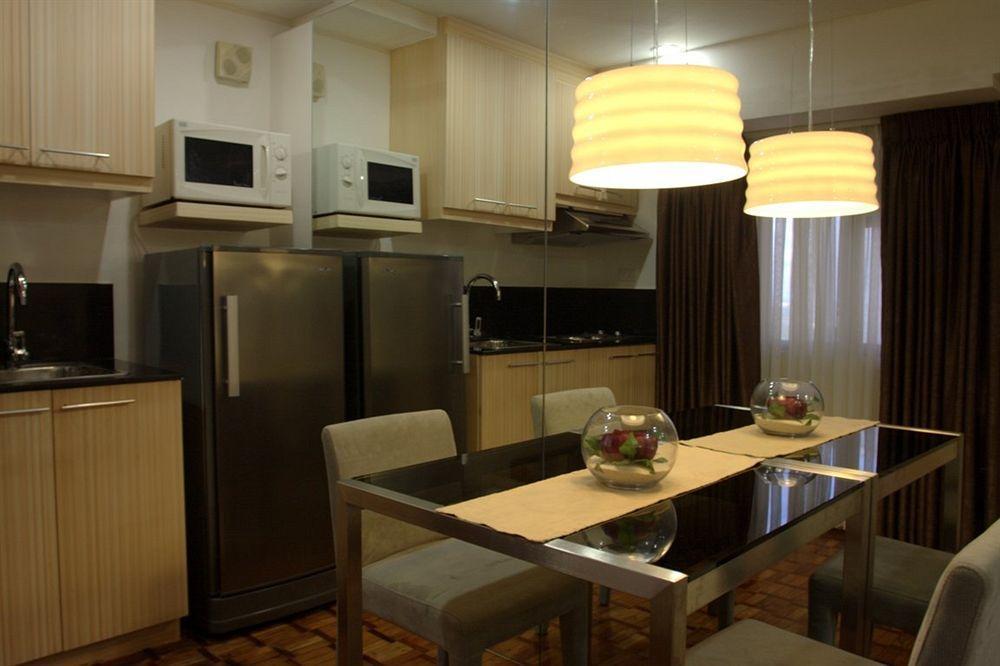 Hotel The Garden Heights