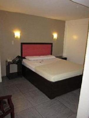 Hostel Toilena And Board Manila