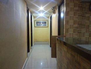 Golden 3* Manila