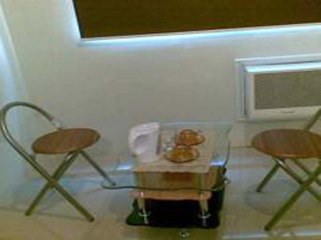 Albar Hotel *