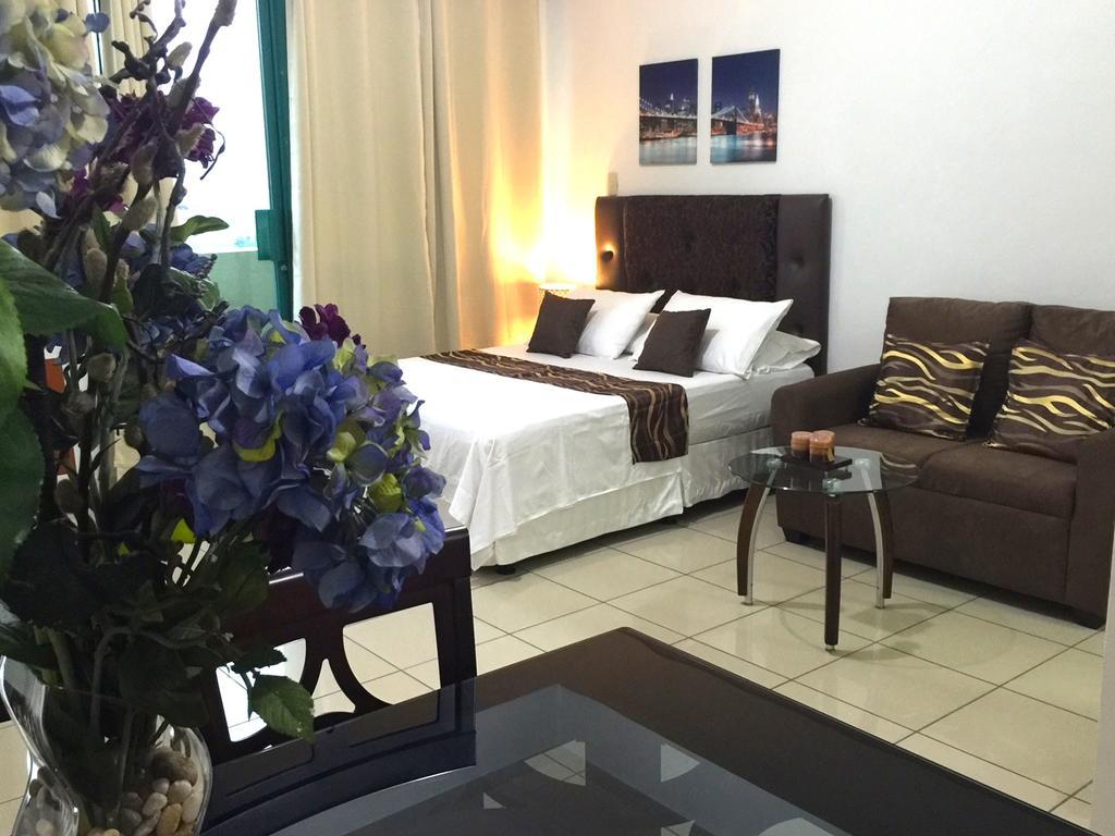 Apartment Mch Suites At Robinson's Place Residences Manila