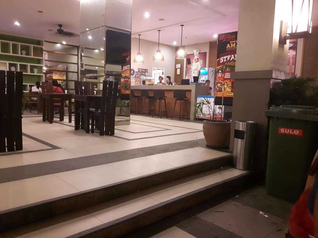 Apartment Transient @ La Verti Residences Manila