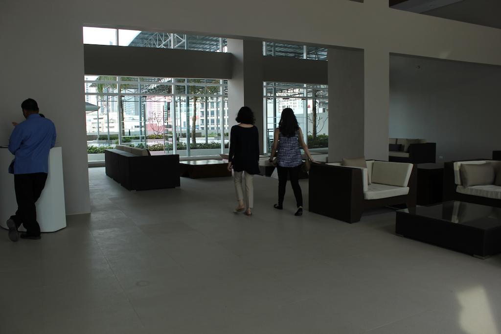 Apartment The Beacon Makati - Unit 3315