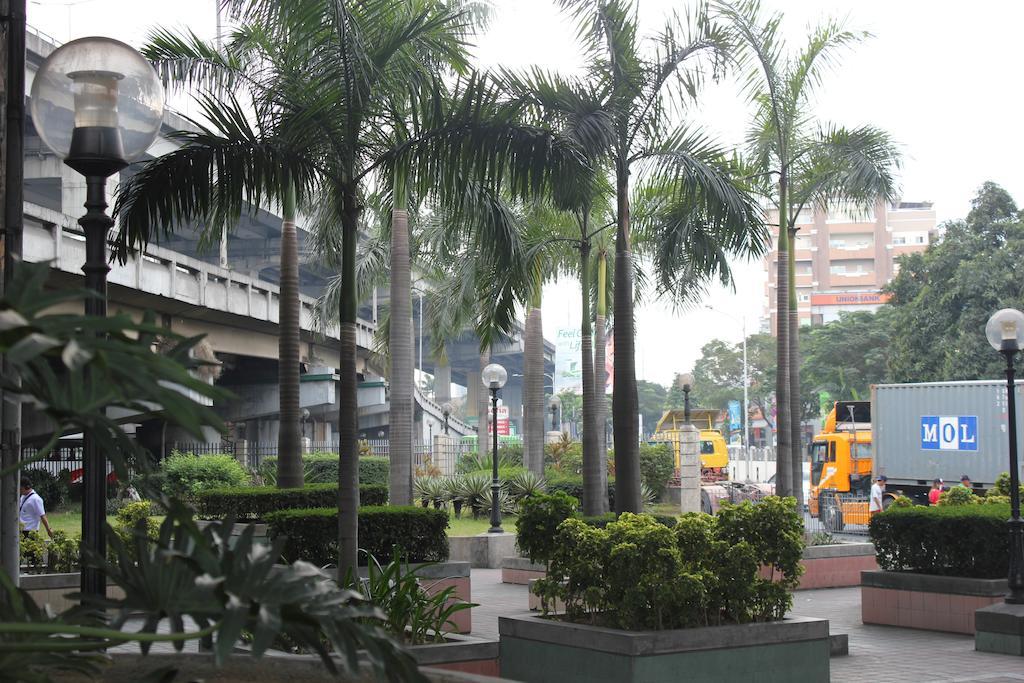 The Beacon Makati - Unit 3315 Manila