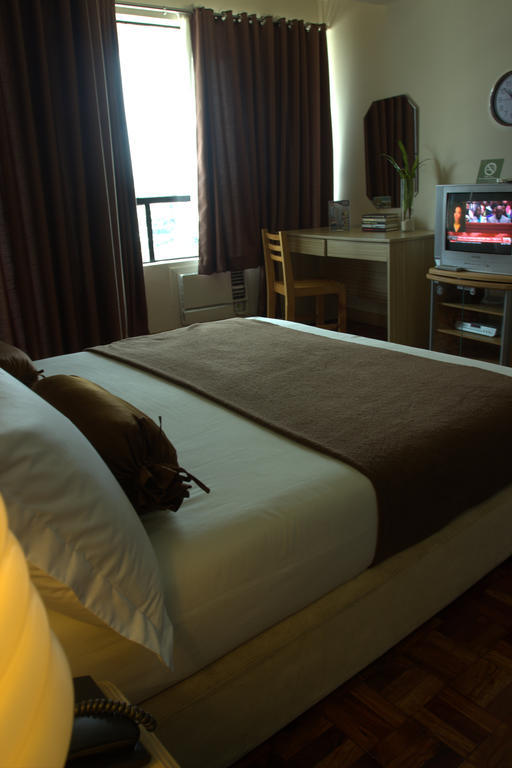Hotel The Garden Heights Manila
