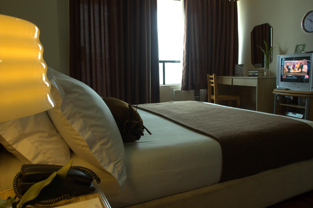 Hotel The Garden Heights Manila